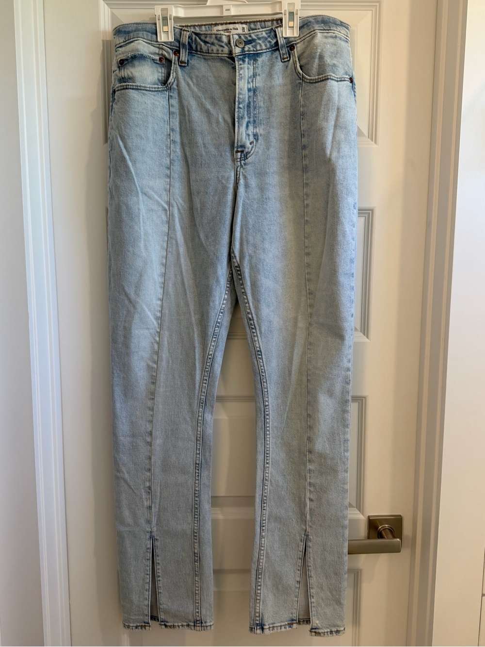 Abercrombie & Fitch Skunny High Rise Curve Love Jeans